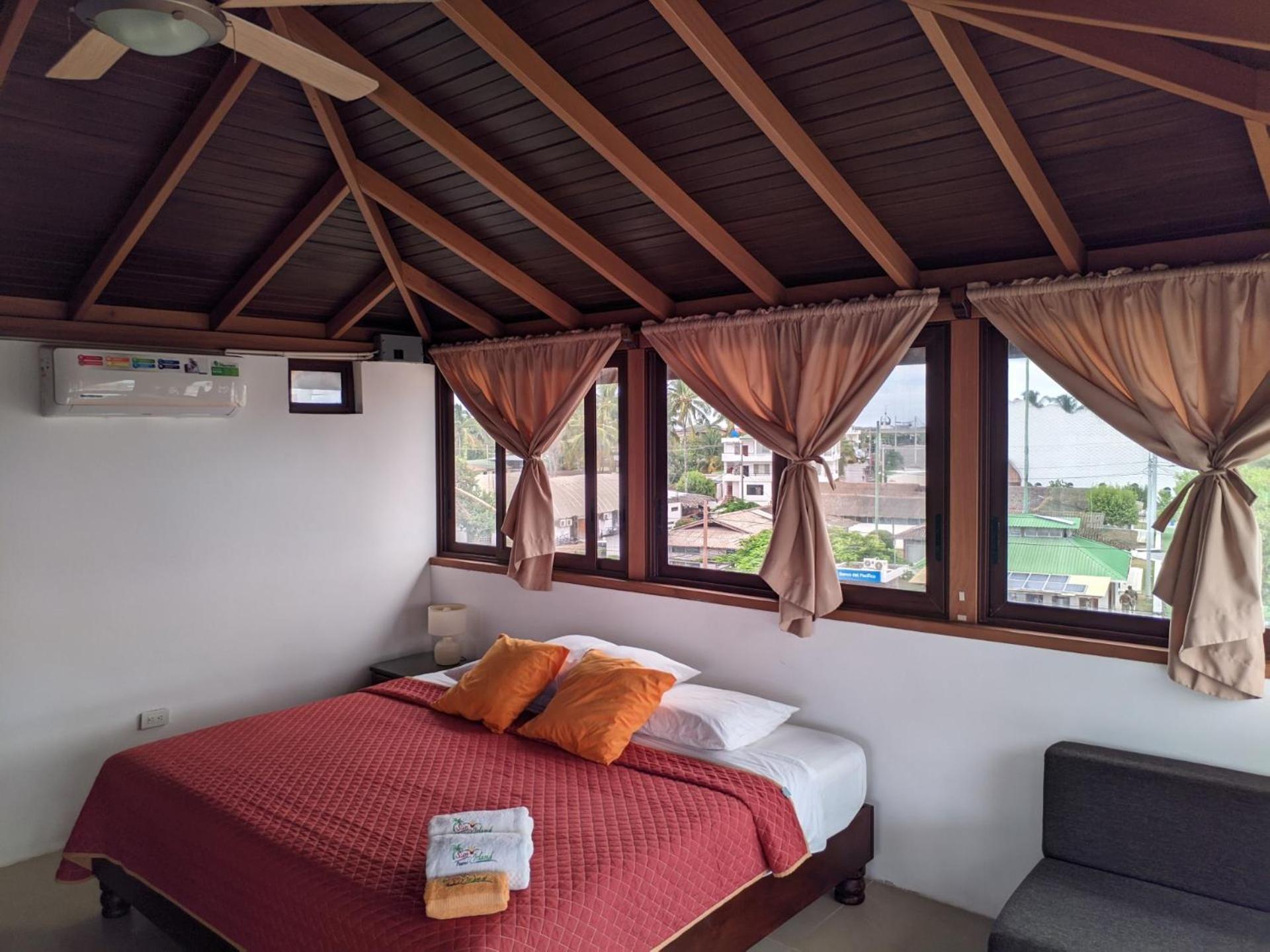 Sun Island Hotel Puerto Villamil Luaran gambar